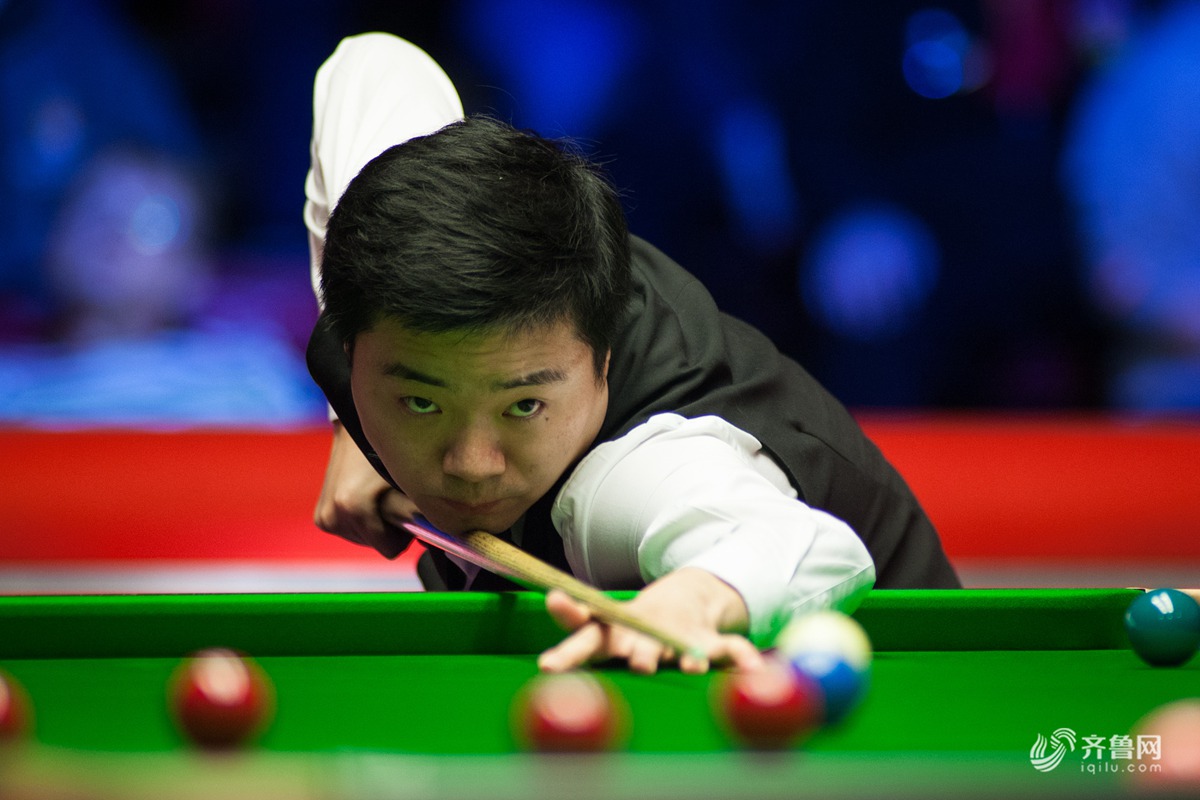 与此同时 与此同时