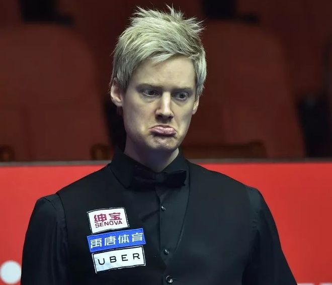 篮球比赛中 篮球比赛中