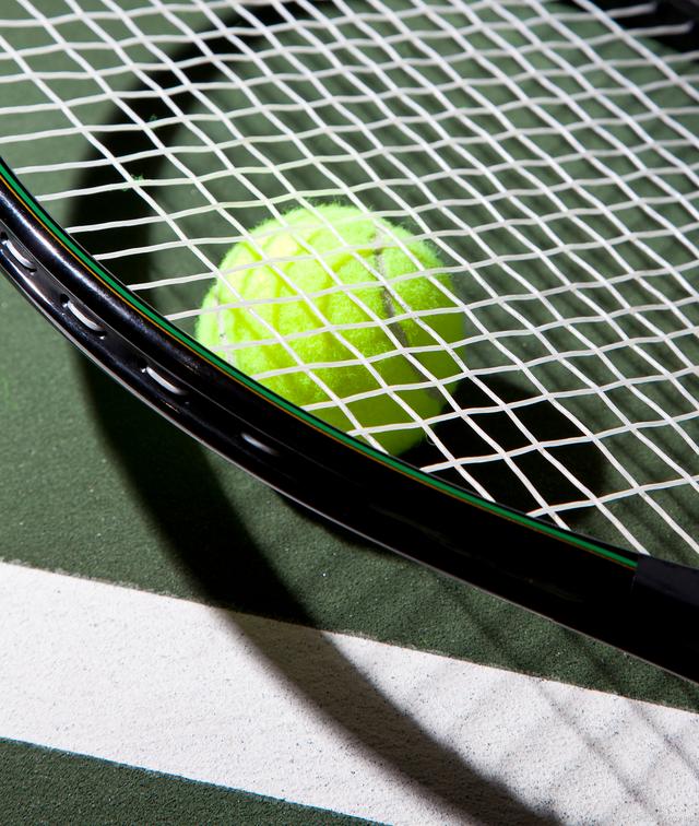 牢牢压制在 牢牢压制在